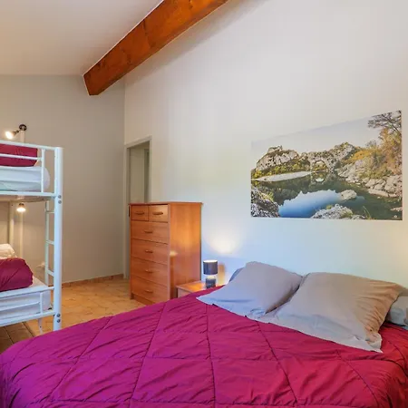 Noisetier - Village De Country house Joyeuse