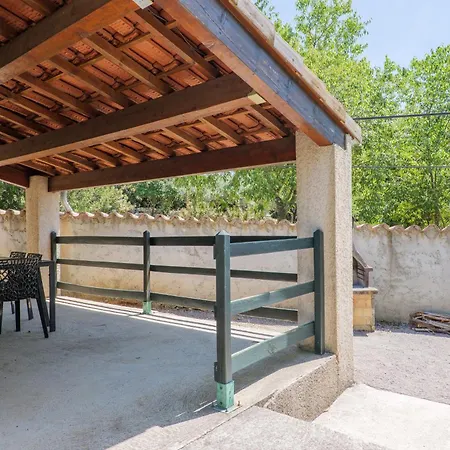 Country house Noisetier - Village De *